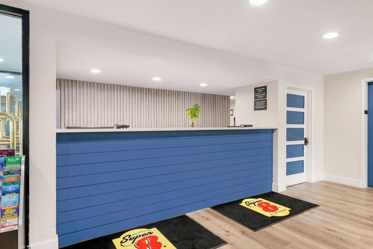 Super 8 By Wyndham Orlando Near Florida Mall Williamsburg Extérieur photo