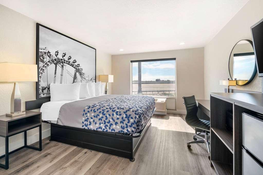 Super 8 By Wyndham Orlando Near Florida Mall Williamsburg Chambre photo