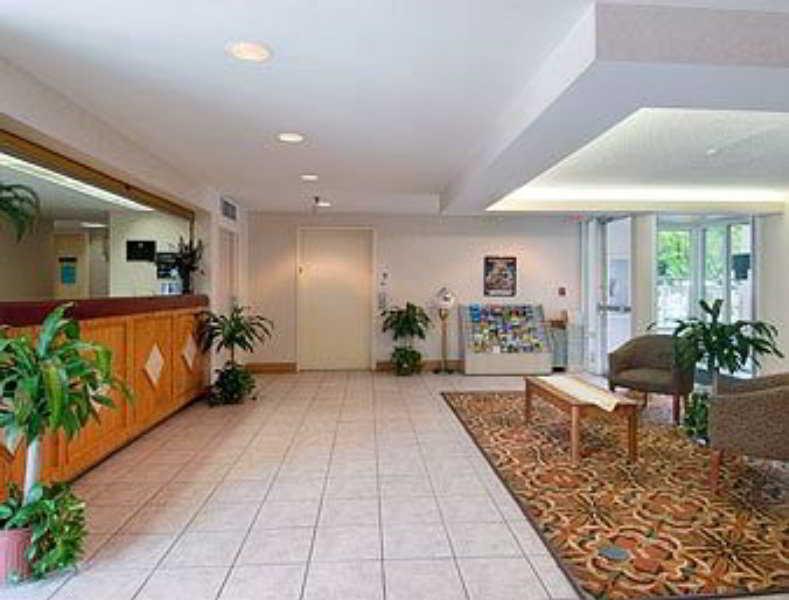 Hotel Super 8 By Wyndham Orlando Near Florida Mall Intérieur photo